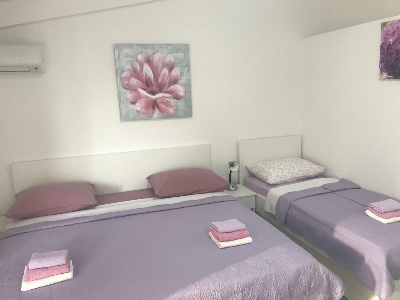 Apartman Veronika Starigrad Paklenica Eksteriør bilde